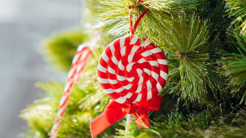 How to Decorate a Christmas Tree: A Step-by-Step Guide