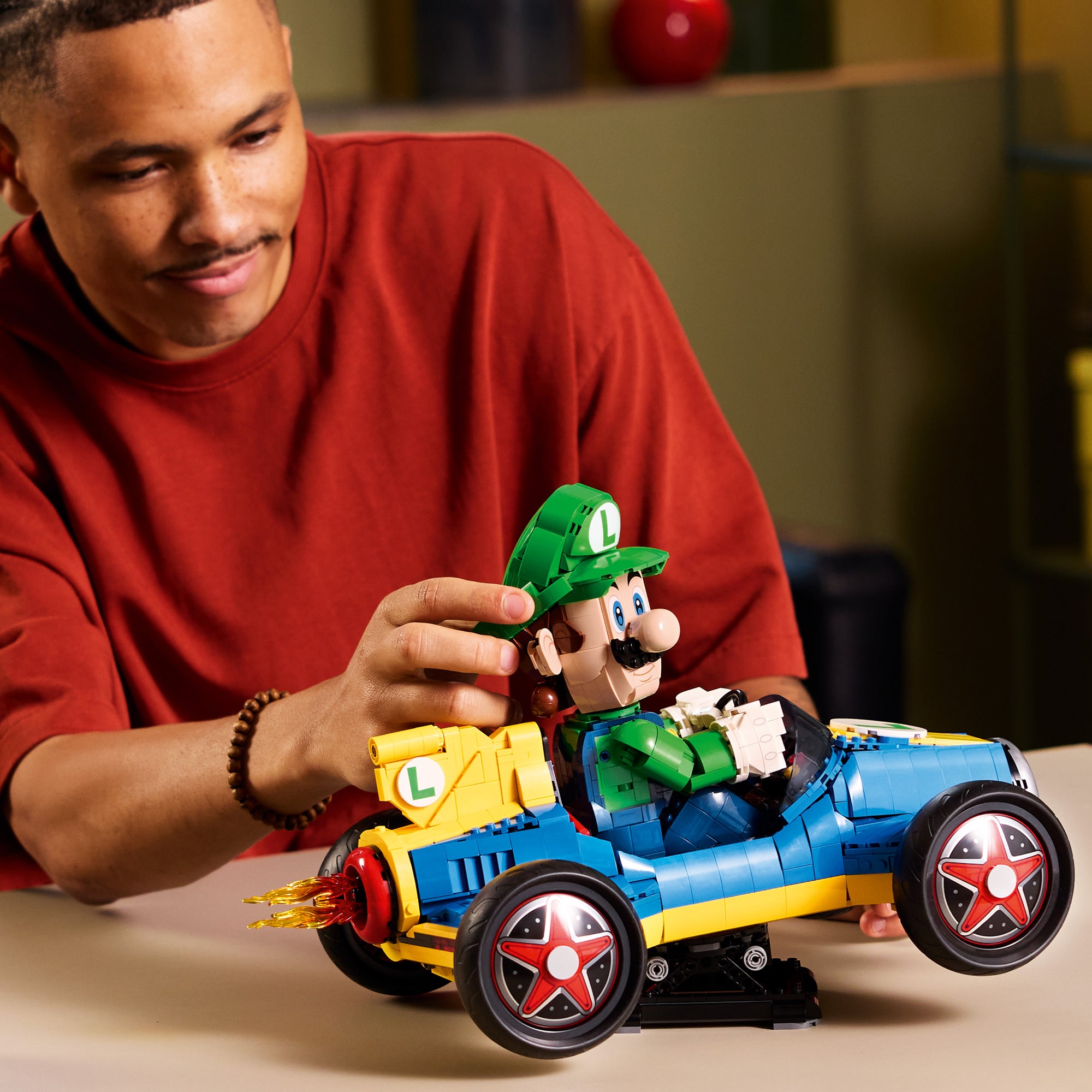 LEGO Super Mario Mario Kart – Luigi & Mach 8, 72050, 2234 Pieces